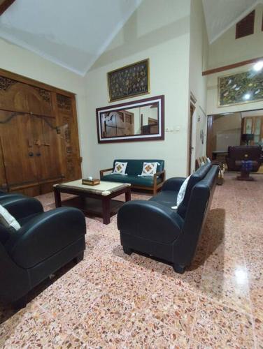 Niki Mawon Homestay Niki Mawon Homestay