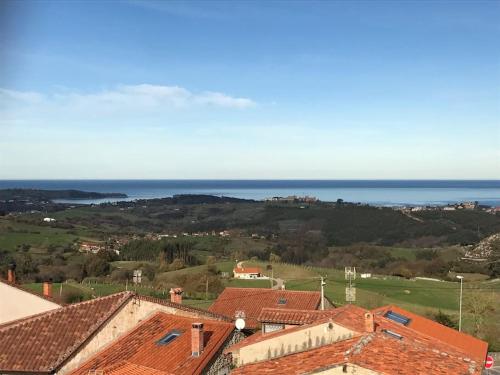 Panoramic Sea & Picos Europa view in 烏迪亞斯
