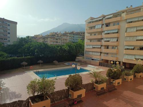 luxury homes Marbella sun beach and pool, Marbella
