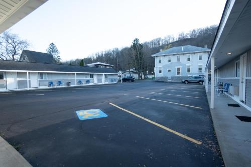 Watkins Motel 2