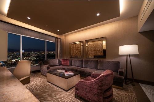 SAHARA Las Vegas near Adventuredome