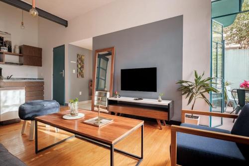 Bright & Stylish Apt With Balcony Reforma Avenue, Ciudad de México