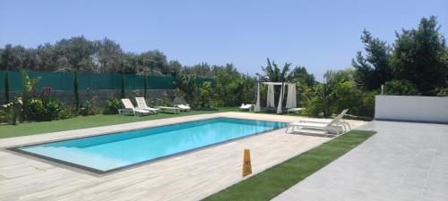 Kiti Village Villa Larnaca, salt-water pool, 5 bedrooms