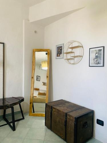 Black Market Hotel - image 7