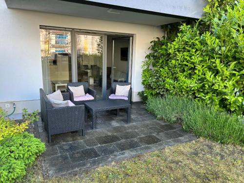 Dārzs, Apartment Bursztyn z ogródkiem I 250m od plażey - Apartment Bernstein mit Garten I 250m vom Strand (Apartment Bursztyn z ogrodkiem I 250m od plazey - Apartment Bernstein mit Garten I 250m vom Strand) in Pogorzelica