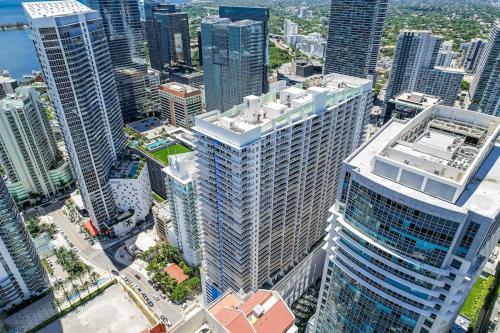 Brickell Key Gem: Stylish 1-Bed W/ Free Parking, Miami (Florida)