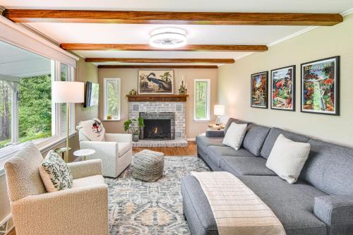 Mountain-View Home in Great Valley with Large Yard! in Great Valley, USA