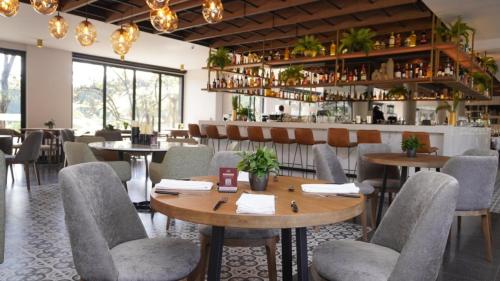 Estelar Recinto Del Pensamiento Hotel Y Centro De Convenciones - 레스토랑