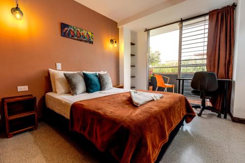 Poblado Guest House, Medellín (photo 11)