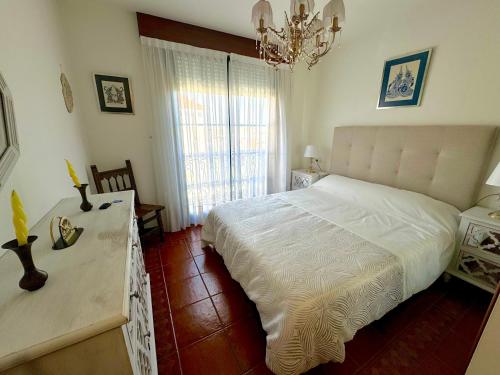 Two-Room Apartment image 2