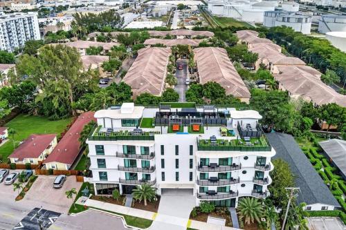 Modern Chic Fort Lauderdale Apartment Near FLL & Beach in Fort Lauderdale, USA
