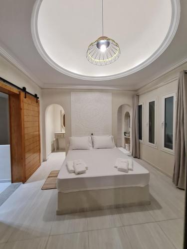 Dar ines haut standing avec piscine et proche plage in 艾吉爾