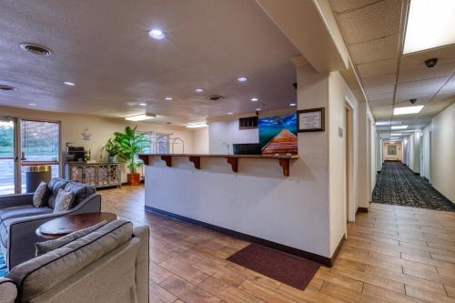 All Towne Suites in St. Robert (Missouri)