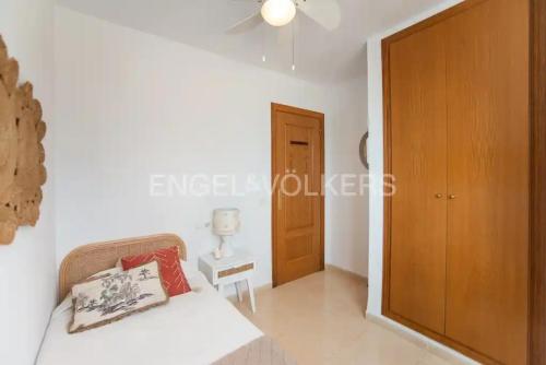 Three-Bedroom Penthouse with Rooftop Terrace image 4