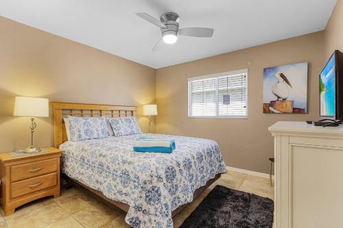 Waterfront Villa Key Largo SW Cape ID1512 - image 14