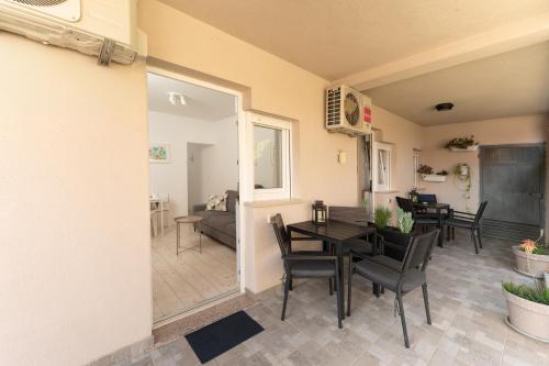 Apartments Palma Rabac - image 2