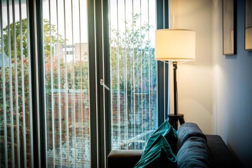 Pluxa Emerald Luxury - Walk to Attractions, Transport Nearby, Birmingham (Foto 7)