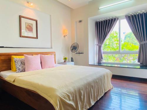 Moon Homestay Huế