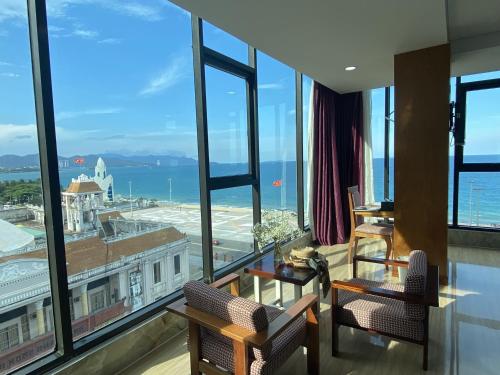 Wyposażenie, Happy Light Central Nha Trang in Nha Trang