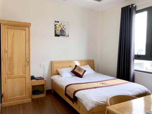 Superior Queen Room image 8