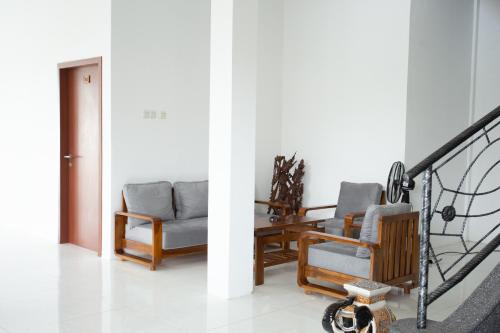 Общ салон/телевизионна зона, De Luna Guest House in Labulia
