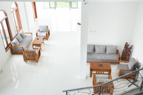 Общ салон/телевизионна зона, De Luna Guest House in Labulia