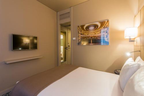 Comfort Double Room image 2
