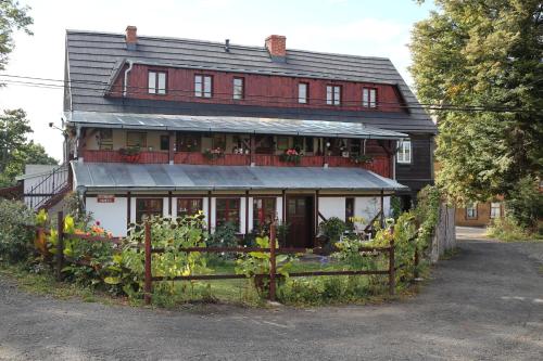 Bejárat, Penzion Nostalgie 1876 in Chribska