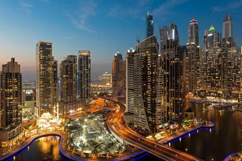 Dubai Marina 3BR Apartment, Steps to Marina Walk, Marina Beach & JBR, Dubai (Foto 6)