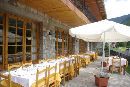 Étterem, Hostal La Cabanya in Vilallonga De Ter