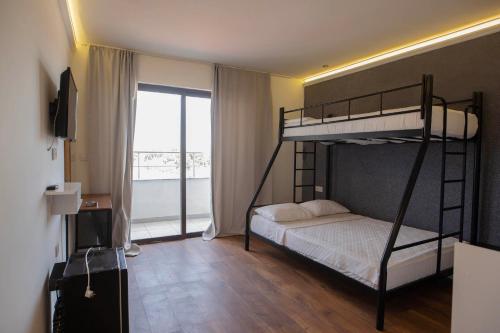 Belsun Hotel Room Type - Basic Triple Room