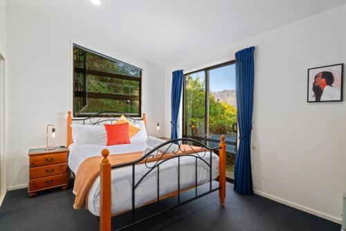Goldfield Holiday Home - image 5