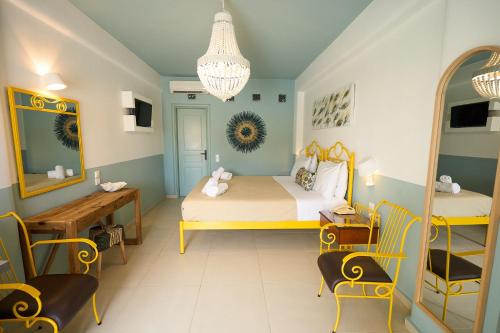 Budget Double or Twin Room with Pool View image 7