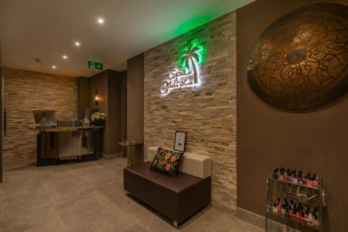 สปา, Hartnoll Hotel in ทิเวอร์ตัน