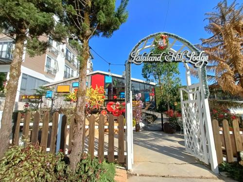 Lalaland Homestay