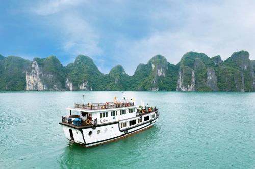 Bhaya Halong Cruises