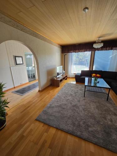 Anttoninvahe 7 130m2 with garden and sauna etc in 勞馬市中心
