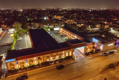 Travelodge Inn & Suites by Wyndham Bell Los Angeles Area in Bell, USA