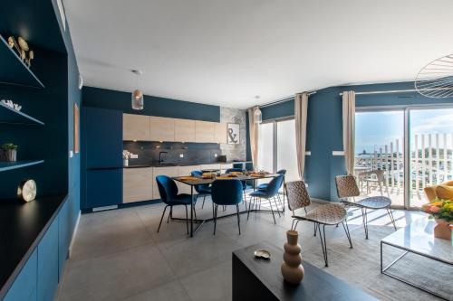 Luxury Mind Vue Exceptionnelle Pied Dans L'eau Parkings Prives 2 Places Climatisation Hyper Centre L - La Grande-Motte