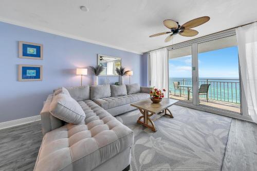 Emerald Beach 1035