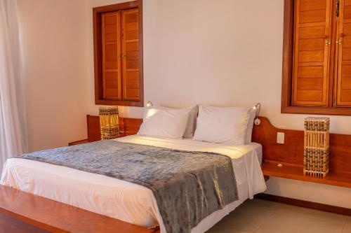 Double Room with Balcony image 2