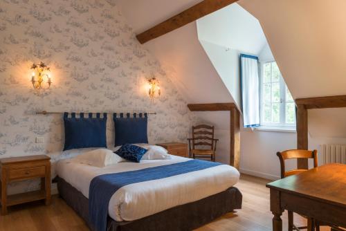 Relais Des Landes Relais Des Landes is a popular choice amongst travelers in Ouchamps, whether exploring or just passing through. Both business travelers and tourists can enjoy the hotels facilities and services. To b