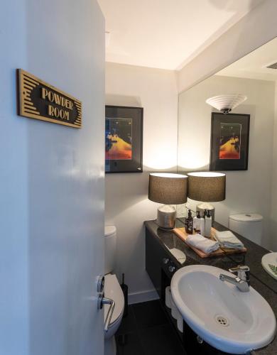 Penthouse Living Premium Location - image 2