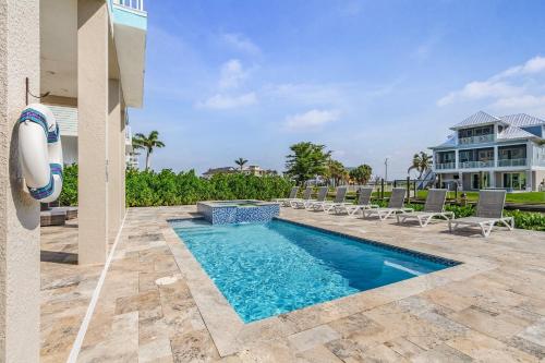 671 Estero Blvd "Ocean Pearl" home
