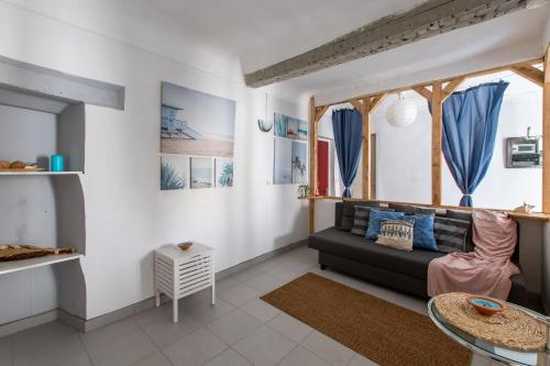 Le Pastel Riverside Centre historique proche des plages near L'Amphore