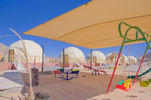 Adel rum camp bubbles in 와디럼