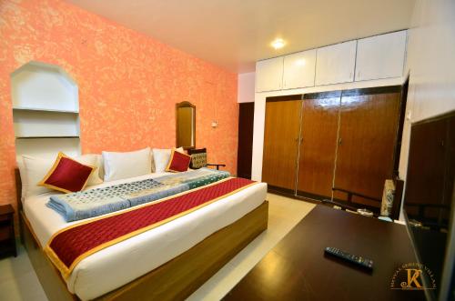 Royal Serene Villas in Rose Garden