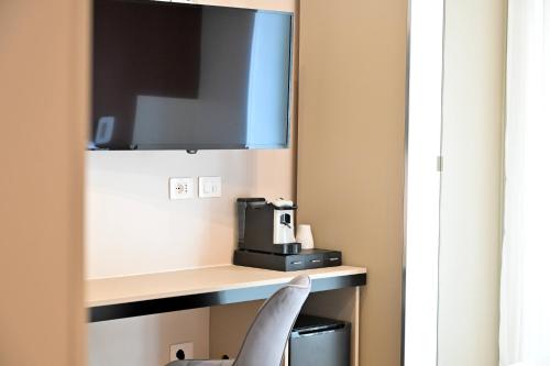 Ponte di Tappia Suites Room Type - Deluxe Double Room with Balcony