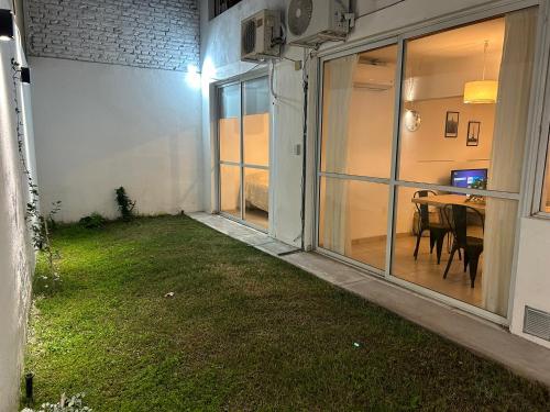 Facilities, Espacioso apartamento con patio en Barrio Bombal de ciudad de Mendoza near Puttanesca