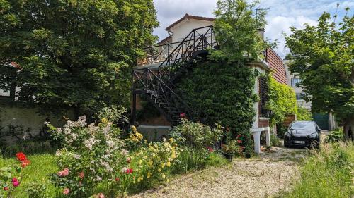 Maison avec Terrasse et Jardin proche de Paris et Disneyland - Chambre d'hôtes - Bry-sur-Marne